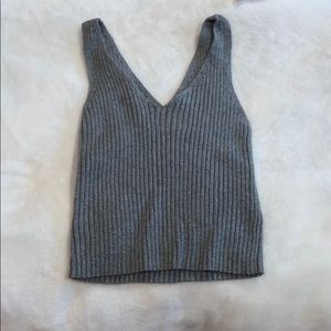 Grey tank top